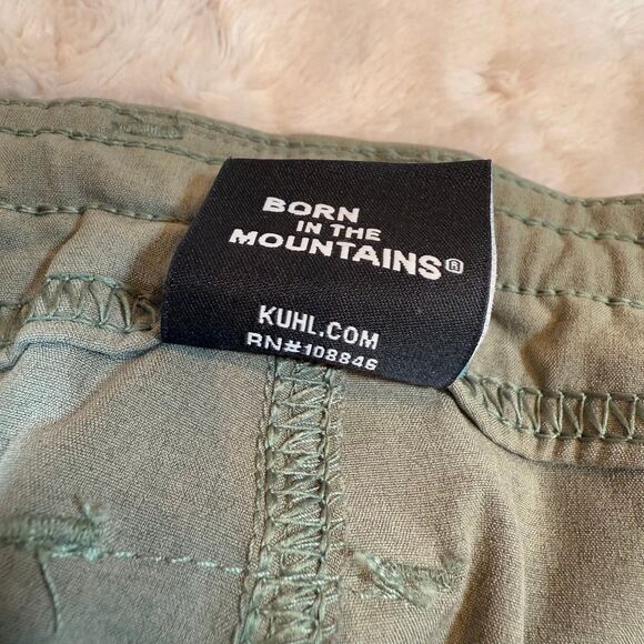 Kuhl Pants Womens size 14 Olive Green Convertible Hiking Outdoor gorpcore - Picture 6 of 8